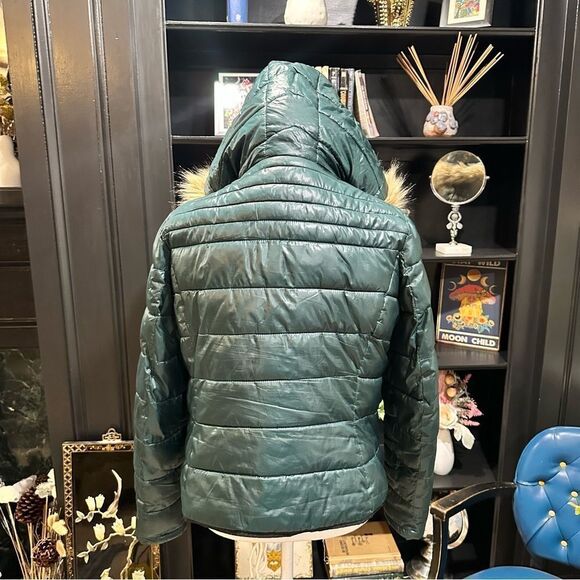 LFT Warm Collection Outwear Green Puffer Jacket With Fur Hood Size US Small - Picture 10 of 12